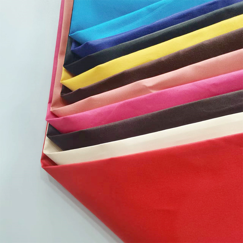 TMIE-08-1-1 70GSM 122CM skjorteplagg mykt og glanset stoff 100 % polyester Materiale farget med polert polyester poplin stoff