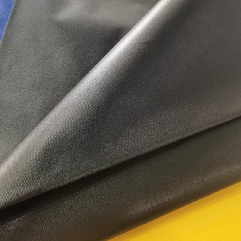 TMIE-08-1-3 Pustende kjole klut Bredde 115 cm Vekt 90 GSM Ingrediens Polyester farget med glatt polert polyester poplin stoff