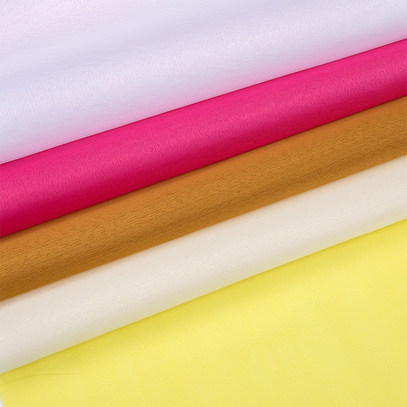 TMIE-08-5-1 115CM Bredde lett vekt 65GSM tilpasset farge og mer enn 100+ farger Farget fôr polyester poplin stoff