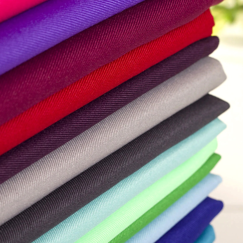 TMIE-08-4-1 Mellomvekt 110GSM tilpassede farger Polyester Poplin Twill stoff