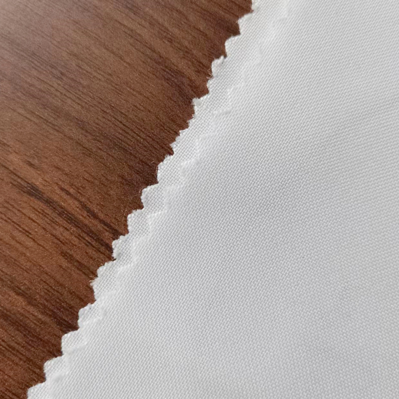 TMIE-03-1-6 Mellomvekt 180 GSM Whiten Minimatt polyesterstoff